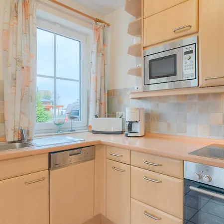 Apartament Strandhaus Thiessow, Mit 2 Baedern Thiessow