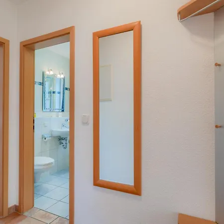 Apartament Strandhaus Thiessow, Mit 2 Baedern *