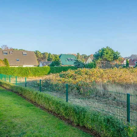 Strandhaus Thiessow, Mit 2 Baedern Apartman Thiessow