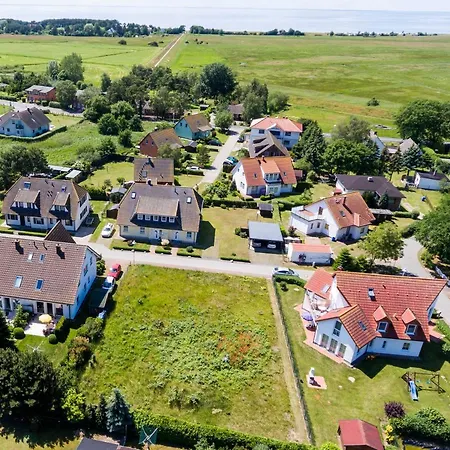 Lejlighed Strandhaus Thiessow, Mit 2 Baedern
